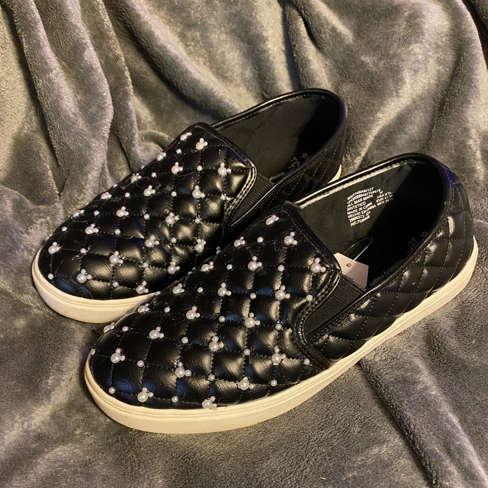Pretty in Pearls Sneakers